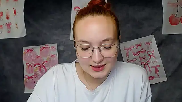 Snapshot of MissAriaa chatting on June 2026 11:57:01 AM MissAriaa online show from June 2026 11:57:01 AM