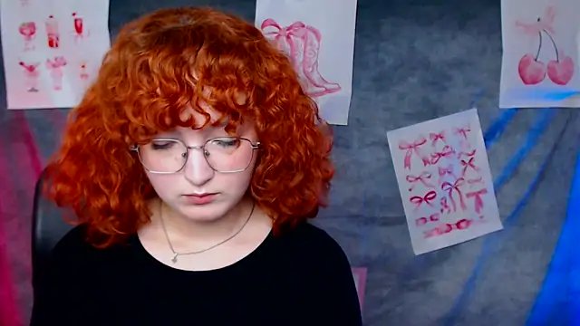 Snapshot of MissAriaa chatting on June 2026 12:22:02 PM MissAriaa online show from June 2026 12:22:02 PM