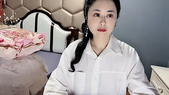 yaoyao22678 online show from April 2026 01:31:02 AM