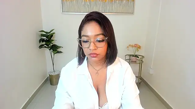 Snapshot of dary_sullivan chatting on October 2025 04:25:02 AM dary sullivan online show from October 2025 04:25:02 AM