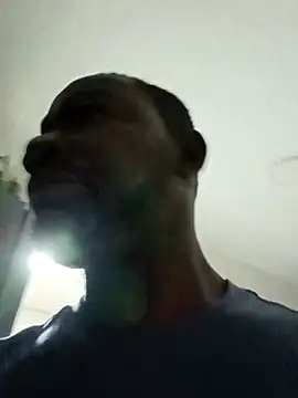 shoodly99 online show from January 2026 02:14:01 AM