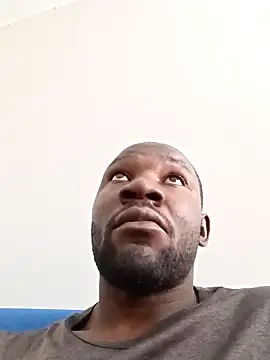 shoodly99 online show from March 2026 07:06:02 PM