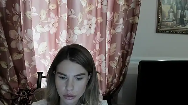 LinaBey online show from March 2026 10:10:02 AM