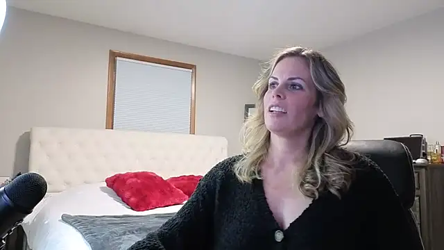 Koralynn 777 online show from January 2026 03:44:01 AM