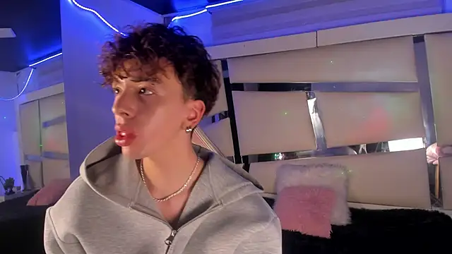 Genesis ask online show from November 2025 03:20:01 AM