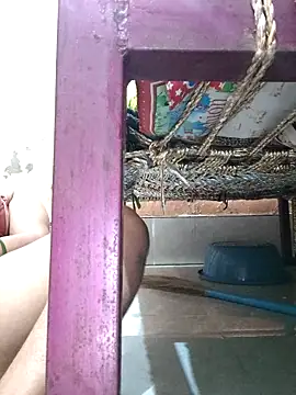 CUTE-GIRL-1 online show from February 2026 07:04:01 AM