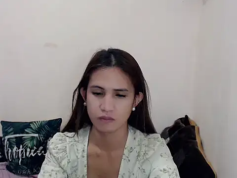 Snapshot of prettysam9 chatting on December 2025 10:00:02 AM prettysam9 online show from December 2025 10:00:02 AM