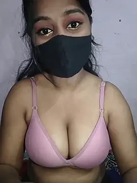 palakmishra033 online show from December 2025 05:37:01 AM