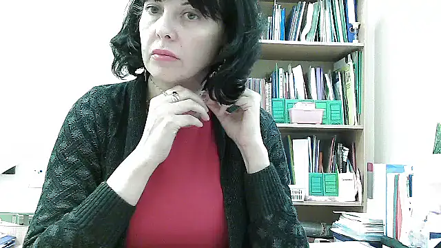 Snapshot of Viknika chatting on November 2025 10:14:02 AM Viknika online show from November 2025 10:14:02 AM