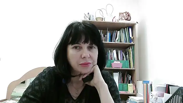 Snapshot of Viknika chatting on November 2025 08:25:02 AM Viknika online show from November 2025 08:25:02 AM