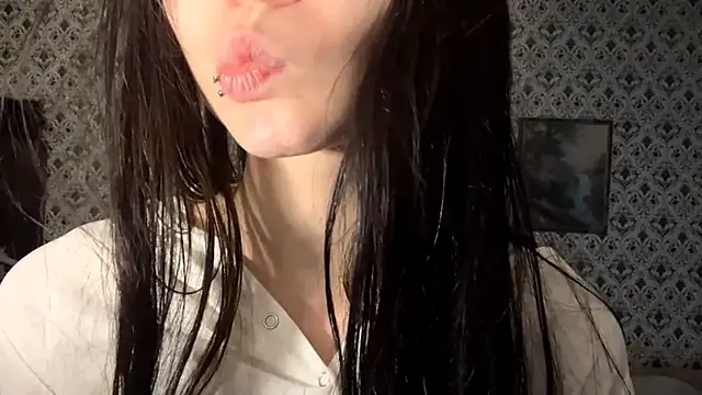 SofiaDreams09 online show from December 2025 02:46:02 PM