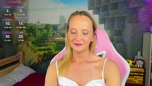 ScarlettPalmer online show from November 2025 10:19:01 AM