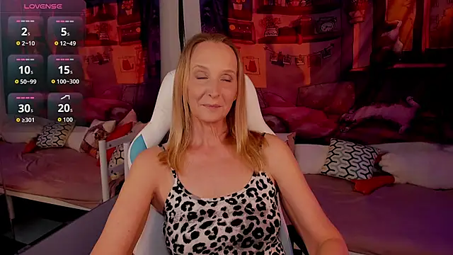 Snapshot of ScarlettPalmer chatting on May 2026 10:54:01 AM ScarlettPalmer online show from May 2026 10:54:01 AM