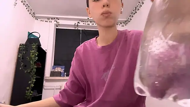 LilithFlamey online show from October 2025 12:09:02 PM