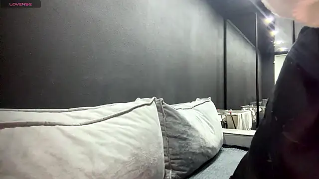 SecretGerl baby2007 online show from January 2026 03:05:01 PM