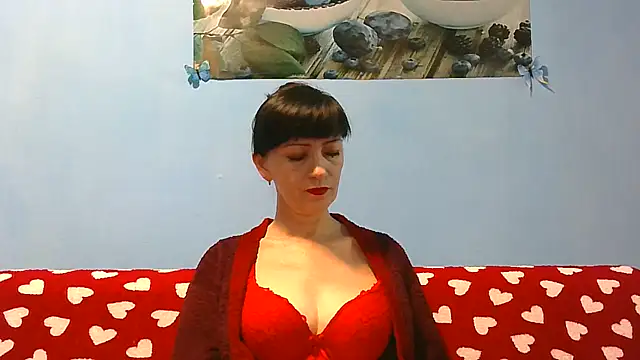 Snapshot of IffetLove42 chatting on May 2026 07:56:02 AM IffetLove42 online show from May 2026 07:56:02 AM