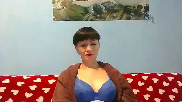 Snapshot of IffetLove42 chatting on June 2026 08:38:01 AM IffetLove42 online show from June 2026 08:38:01 AM