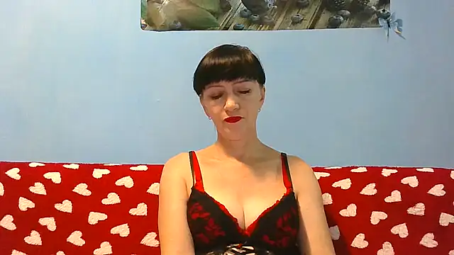 Snapshot of IffetLove42 chatting on July 2026 10:13:01 AM IffetLove42 online show from July 2026 10:13:01 AM