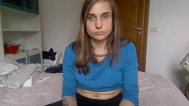 SinnEmily online show from March 2026 01:44:02 PM