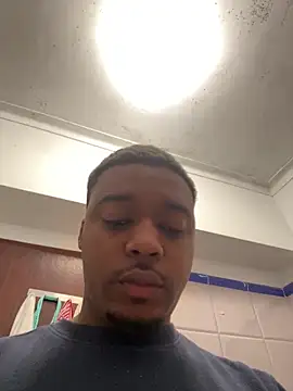 negrinho5 online show from February 2026 01:40:01 PM