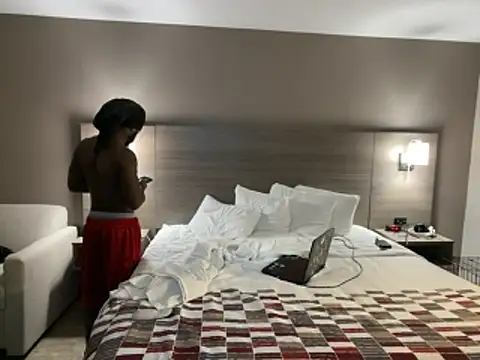 TheRealKnottiHead online show from November 2025 07:15:01 PM