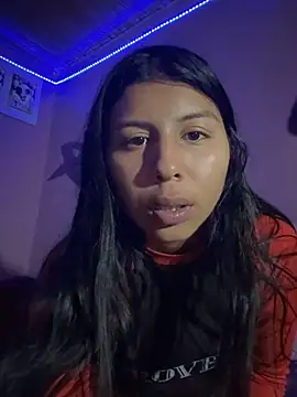 Snapshot of anny__18 chatting on November 2025 07:18:02 AM anny 18 online show from November 2025 07:18:02 AM