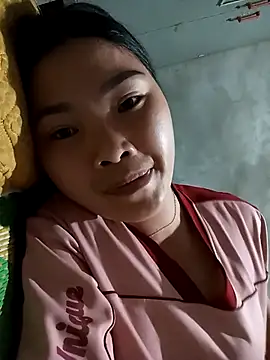 Snapshot of Lovebaby-love chatting on April 2026 07:30:01 AM Lovebaby-love online show from April 2026 07:30:01 AM