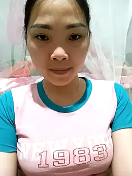 Snapshot of Lovebaby-love chatting on April 2026 01:38:02 PM Lovebaby-love online show from April 2026 01:38:02 PM