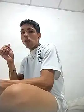 Alex Sweeting online show from November 2025 06:35:02 AM