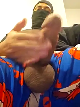 Uncutbrowncock online show from May 2026 09:26:01 AM