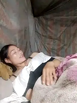 doggy-00 online show from November 2025 01:33:02 PM