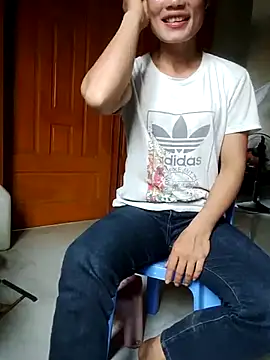 doggy-00 online show from April 2026 07:22:01 AM