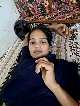 Snapshot of Tamilbhabhi chatting on October 2025 04:11:01 PM Tamilbhabhi online show from October 2025 04:11:01 PM