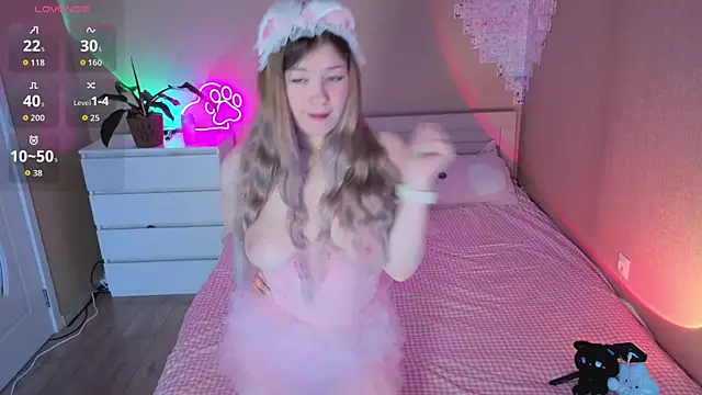 pawsclawss online show from April 2026 06:41:02 AM