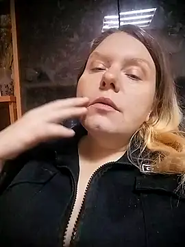 Lana-murr online show from April 2026 05:01:02 AM