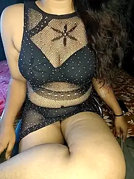 shreyareddy99 online show from April 2026 04:44:02 AM