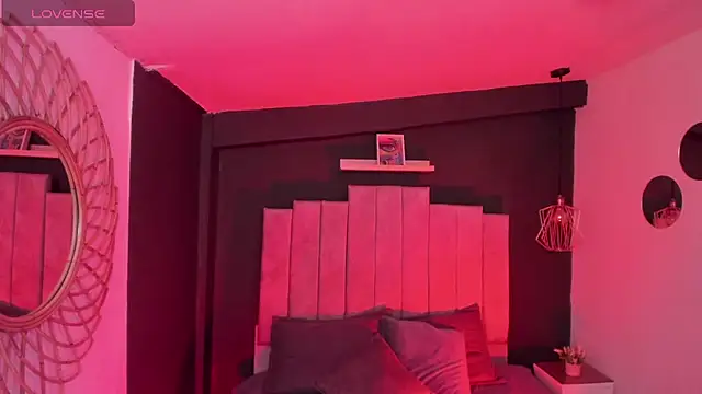 mia jagger online show from March 2026 08:48:01 PM