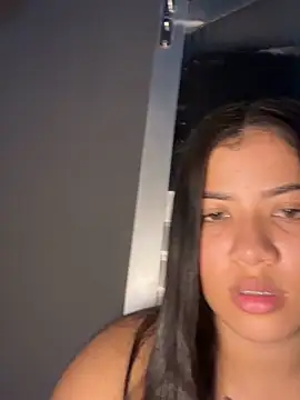 morenahhwy online show from November 2025 01:48:02 AM