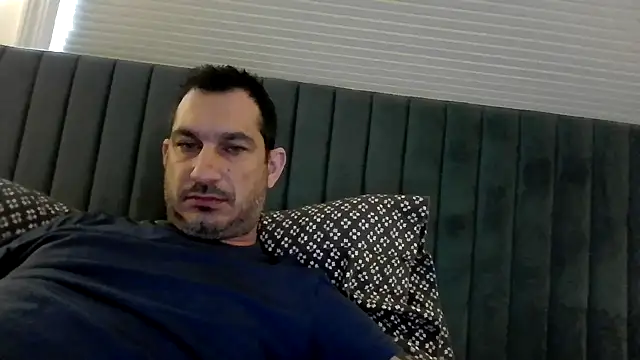 ckraiders84 online show from March 2026 06:47:02 PM