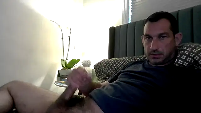 ckraiders84 online show from June 2026 07:37:02 PM