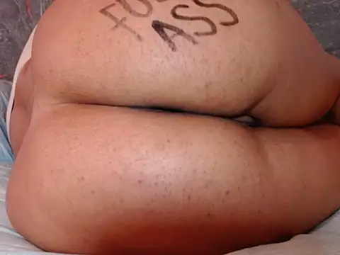 SexyBombs-01 online show from November 2025 06:40:01 PM