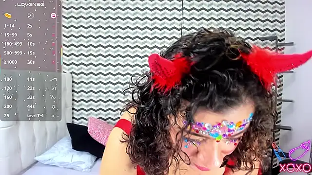 Snapshot of OSNAKELLER chatting on October 2025 12:39:02 PM OSNAKELLER online show from October 2025 12:39:02 PM