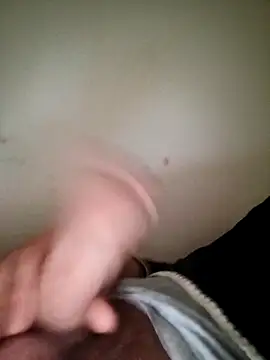 Snapshot of Fa7l1995 chatting on November 2025 01:43:01 PM Fa7l1995 online show from November 2025 01:43:01 PM