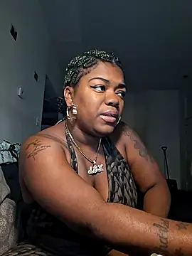 BIGBOOTIBAMBI online show from July 2026 07:34:02 PM