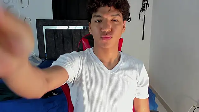 Maximiliano Khalil online show from January 2026 07:17:01 PM