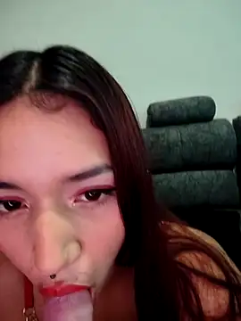 Snapshot of Sophie_tomsonp chatting on October 2025 01:03:02 PM Sophie tomsonp online show from October 2025 01:03:02 PM