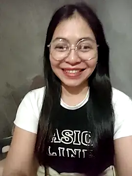 Bamboo-niee123 online show from April 2026 05:29:01 PM