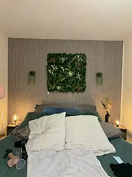 MysteryGirl   online show from February 2026 08:13:01 AM