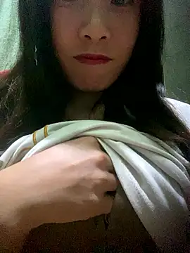 Elysia-007 online show from January 2026 12:42:01 PM