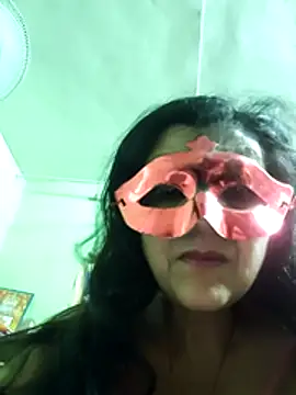 Snapshot of LOVE__RANI chatting on May 2026 07:42:02 PM LOVE RANI online show from May 2026 07:42:02 PM